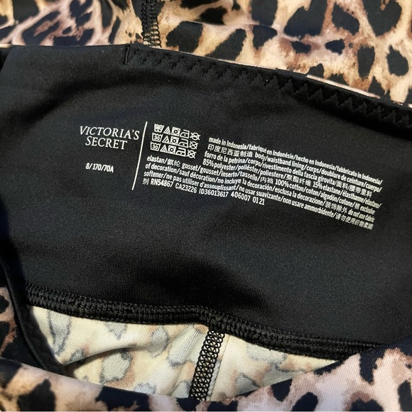 Victoria’s Secret leggings - Picture 2 of 3
